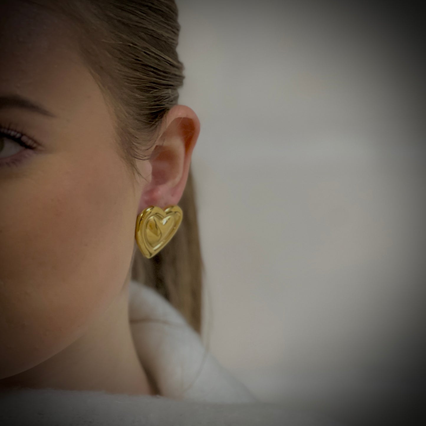 Sweetheart earrings