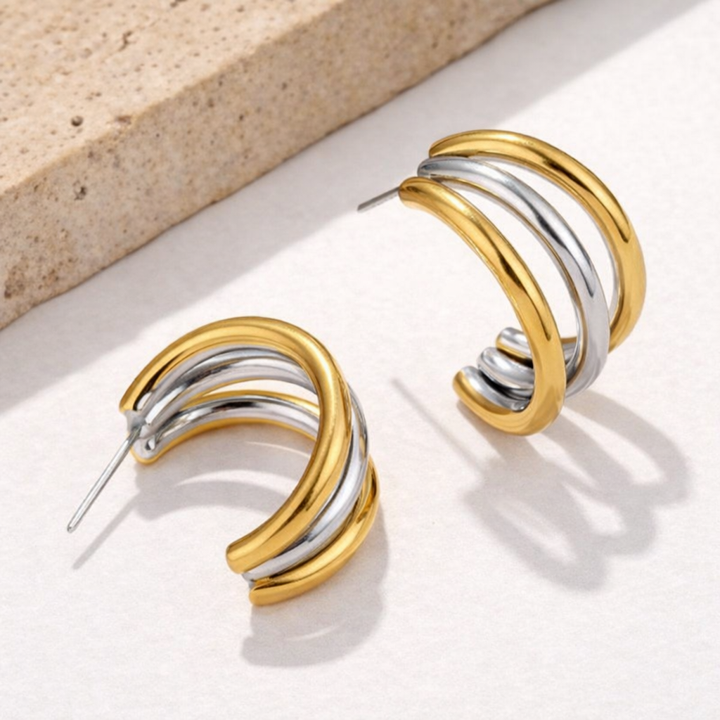 Airah white and gold plated earrings