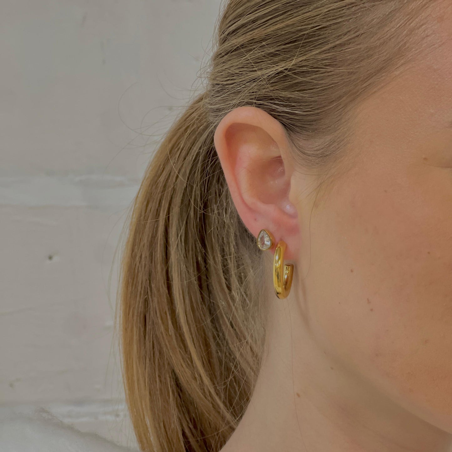 Diamante Tear Drop Studs
